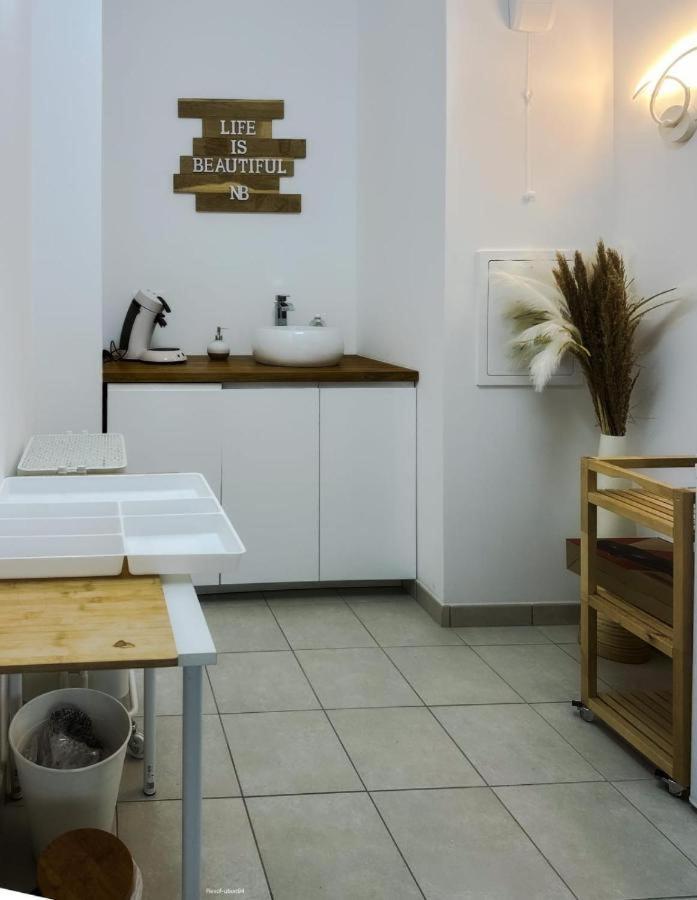 Spacieux Appart Terrasse Metro Hopital 4Pers Wifi Villejuif Ngoại thất bức ảnh