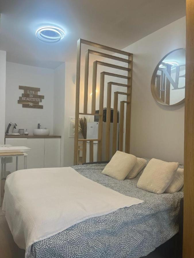 Spacieux Appart Terrasse Metro Hopital 4Pers Wifi Villejuif Ngoại thất bức ảnh