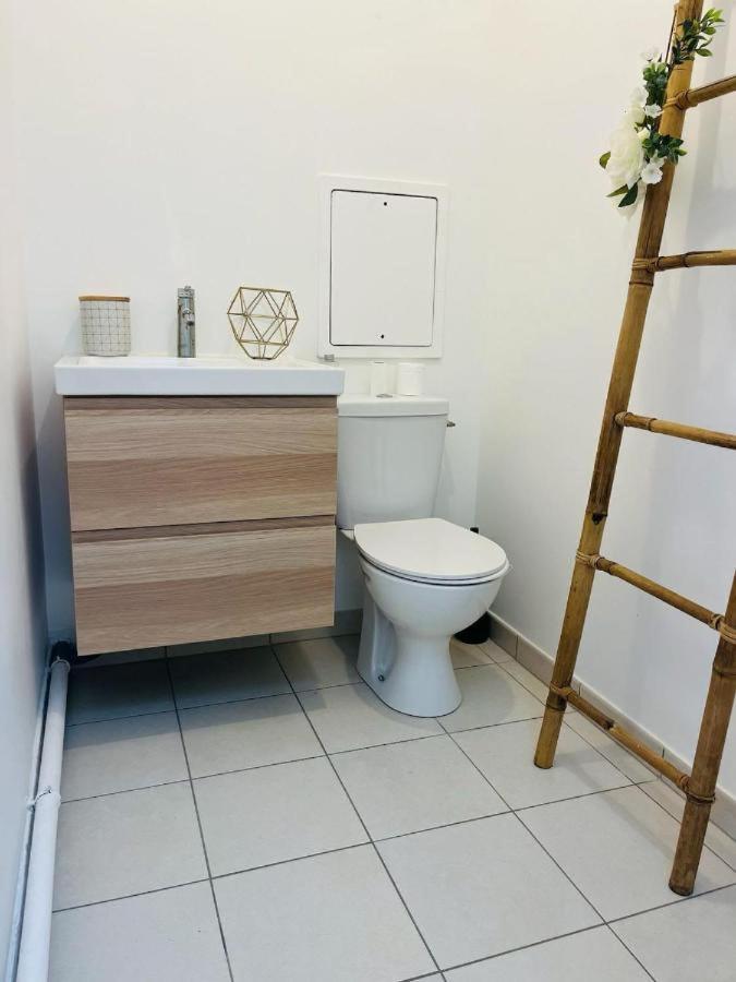 Spacieux Appart Terrasse Metro Hopital 4Pers Wifi Villejuif Ngoại thất bức ảnh